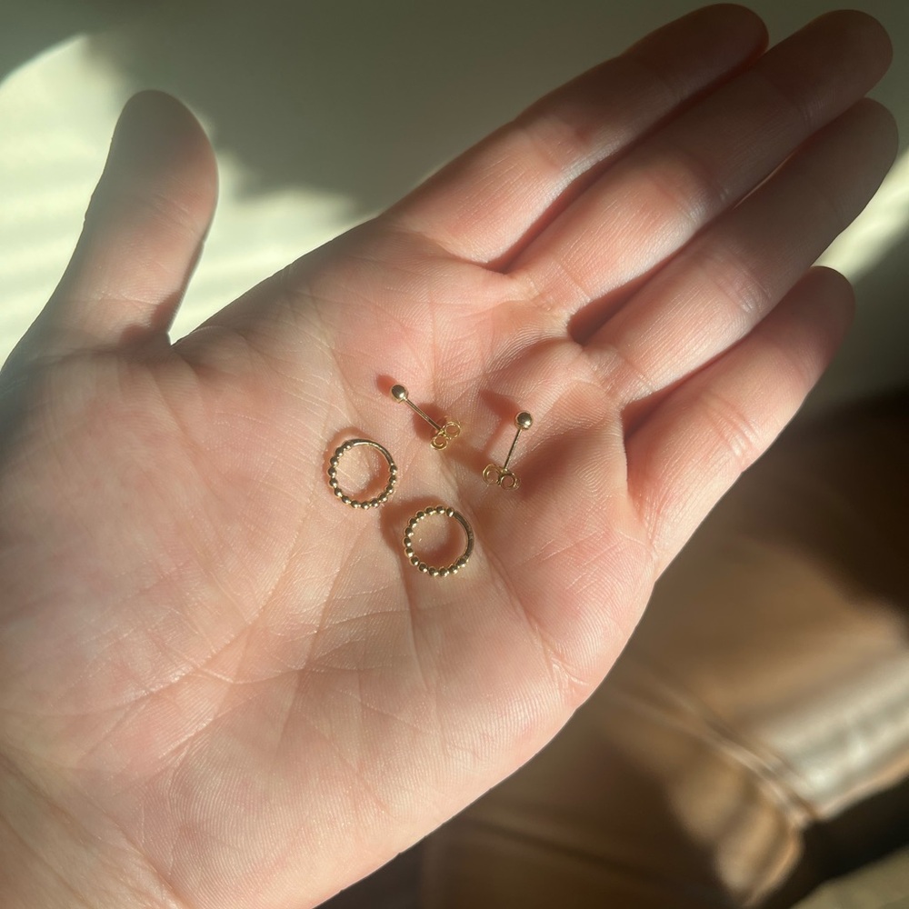 BN mejuri 14k gold sphere studs (2) + cartilage beaded mini hoops (2)